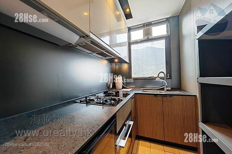 傲泷 租盘 3 房 , 2 浴室 983 平方尺