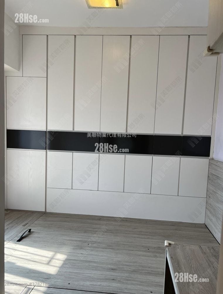 The Grandiose Sell 2 Bedrooms , 1 Bathroom 470 ft²