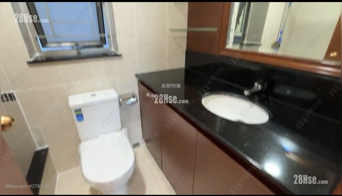 Sorrento Sell 3 Bedrooms 762 ft²