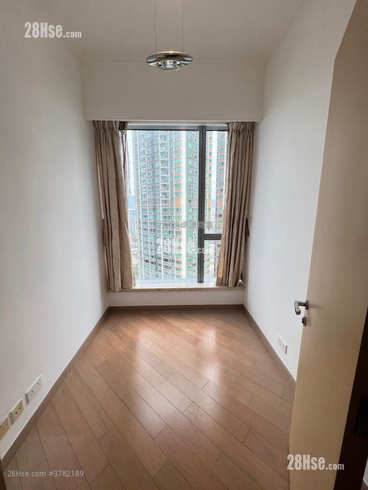 The Cullinan Rental 2 Bedrooms , 2 Bathrooms 636 ft²