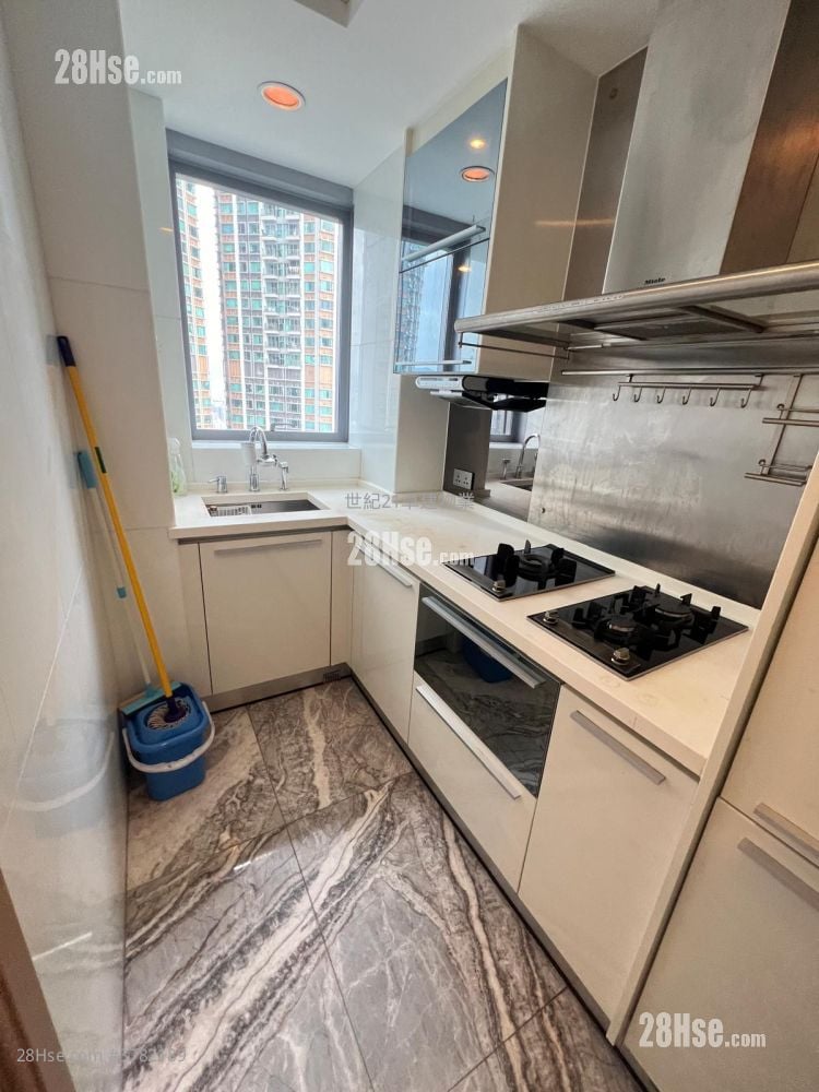 The Cullinan Rental 2 Bedrooms , 2 Bathrooms 636 ft²