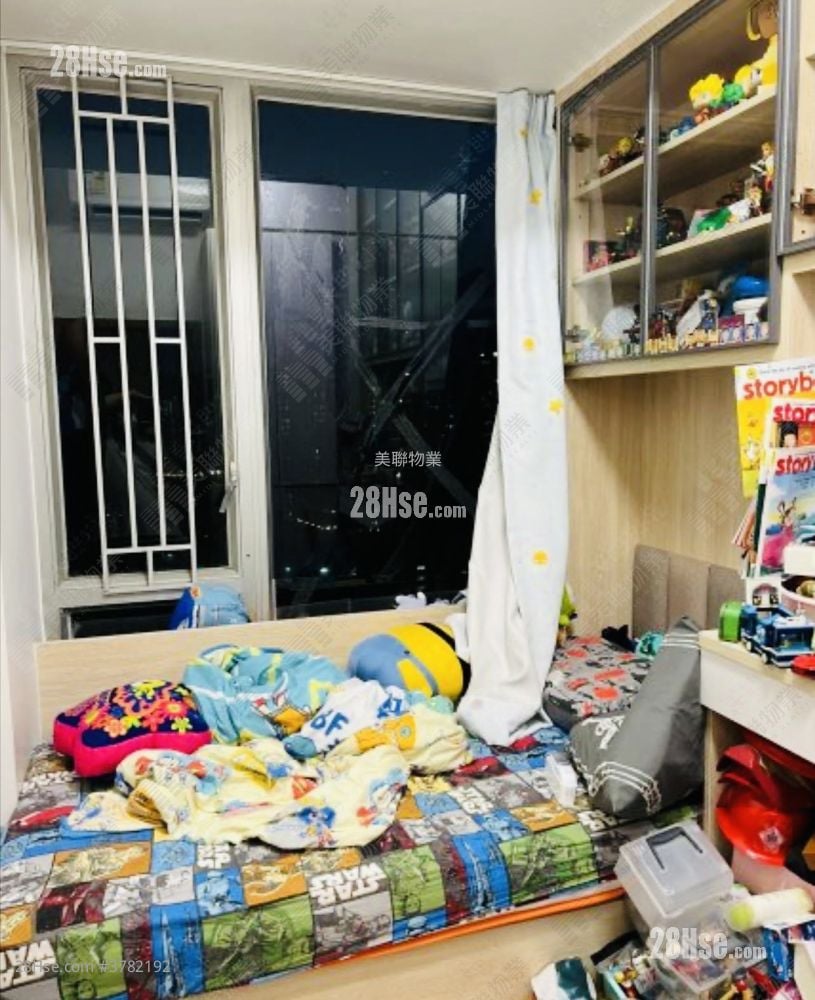 Indihome Sell 3 Bedrooms , 2 Bathrooms 538 ft²