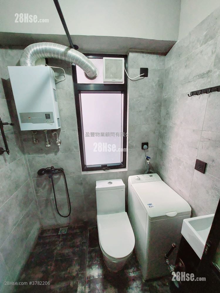 宝灵大厦 租盘 3 房 , 2 浴室 445 平方尺