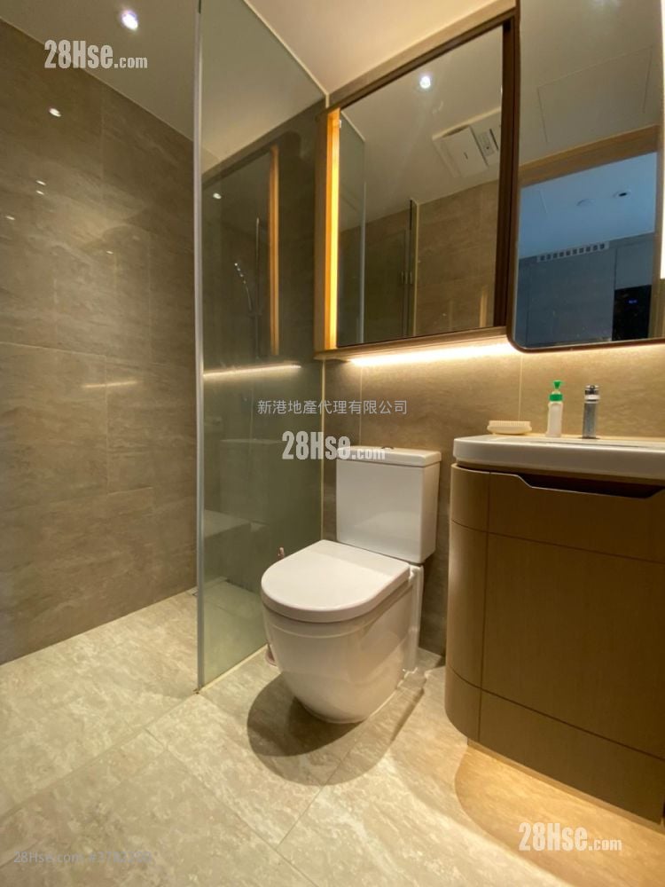 Upper East Sell Studio , 1 Bathroom 229 ft²