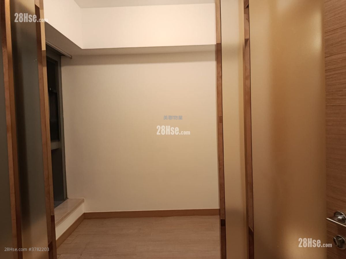 Century Link Rental 1 Bedroom , 1 Bathroom 377 ft²