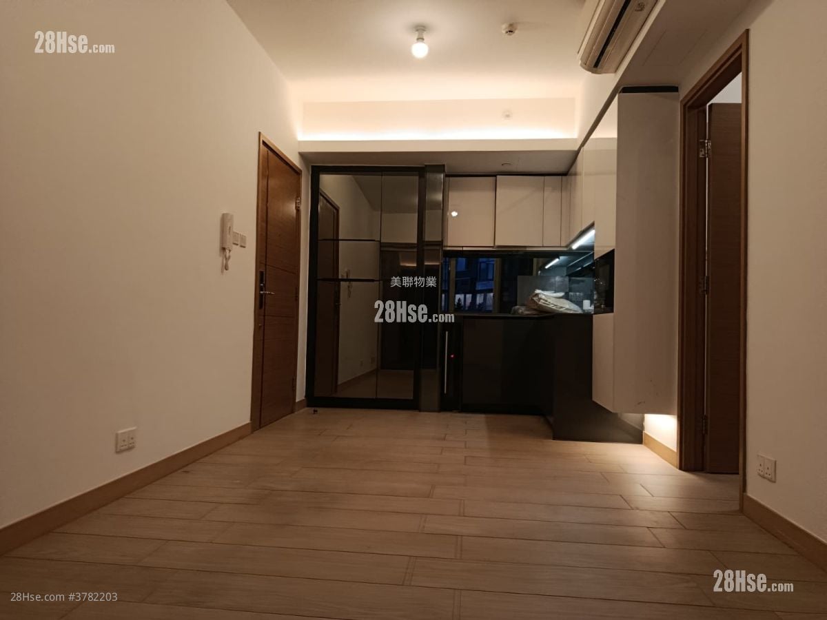 Century Link Rental 1 Bedroom , 1 Bathroom 377 ft²