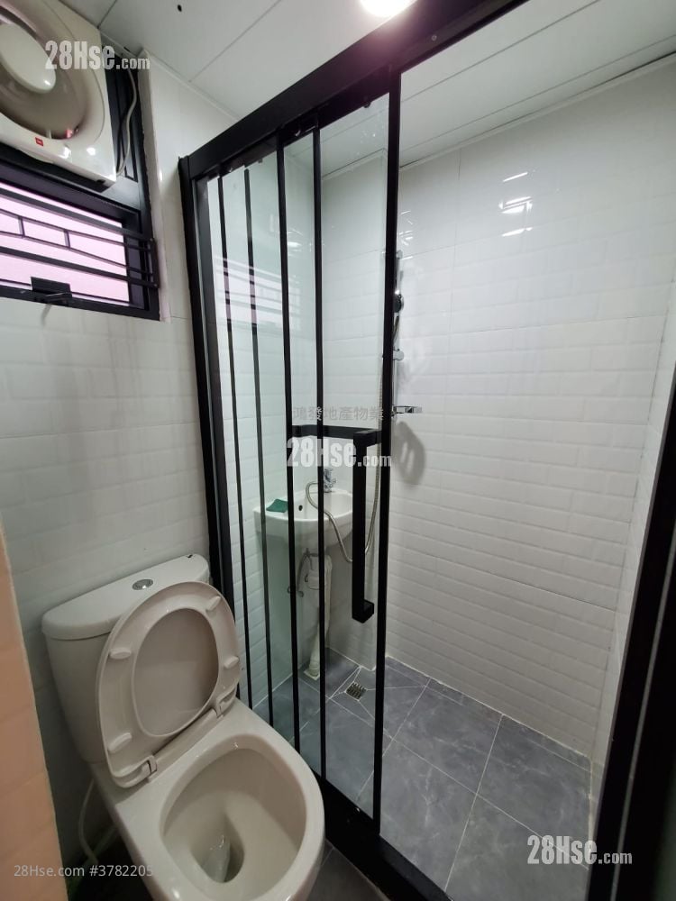 永辉大厦 租盘 开放式间隔 150 平方尺