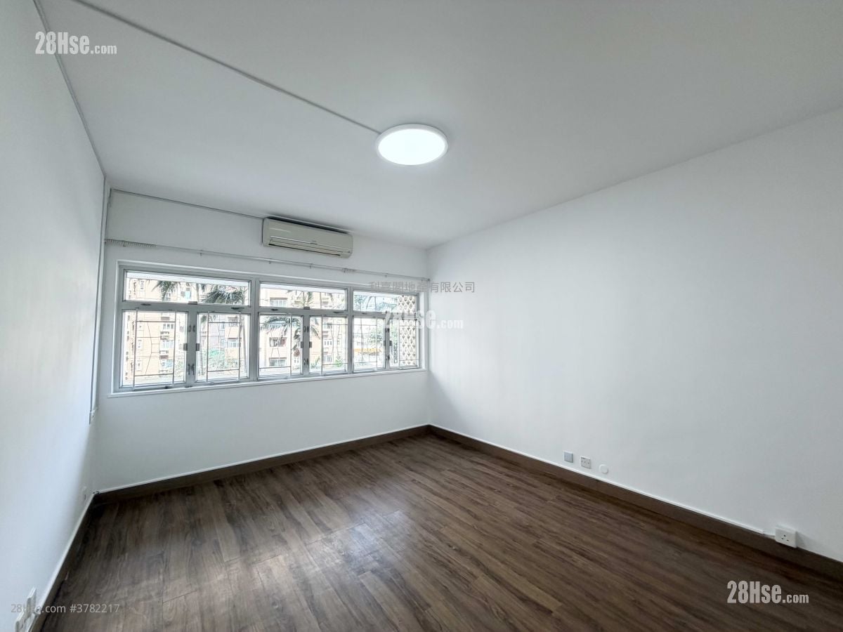 峰景大厦 租盘 3 房 , 3 浴室 1,658 平方尺