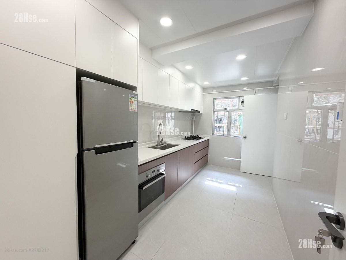 峰景大厦 租盘 3 房 , 3 浴室 1,658 平方尺