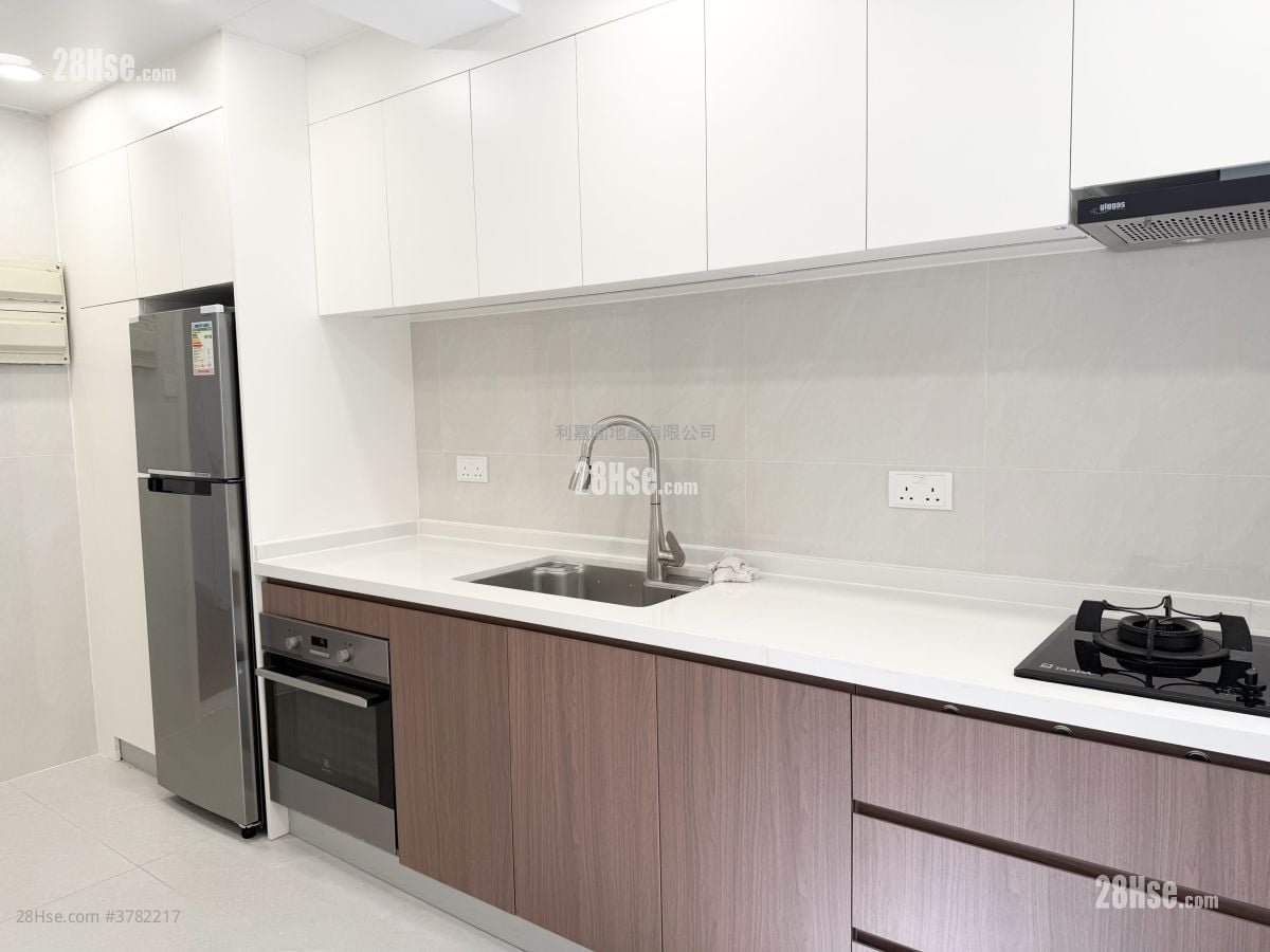 峰景大厦 租盘 3 房 , 3 浴室 1,658 平方尺