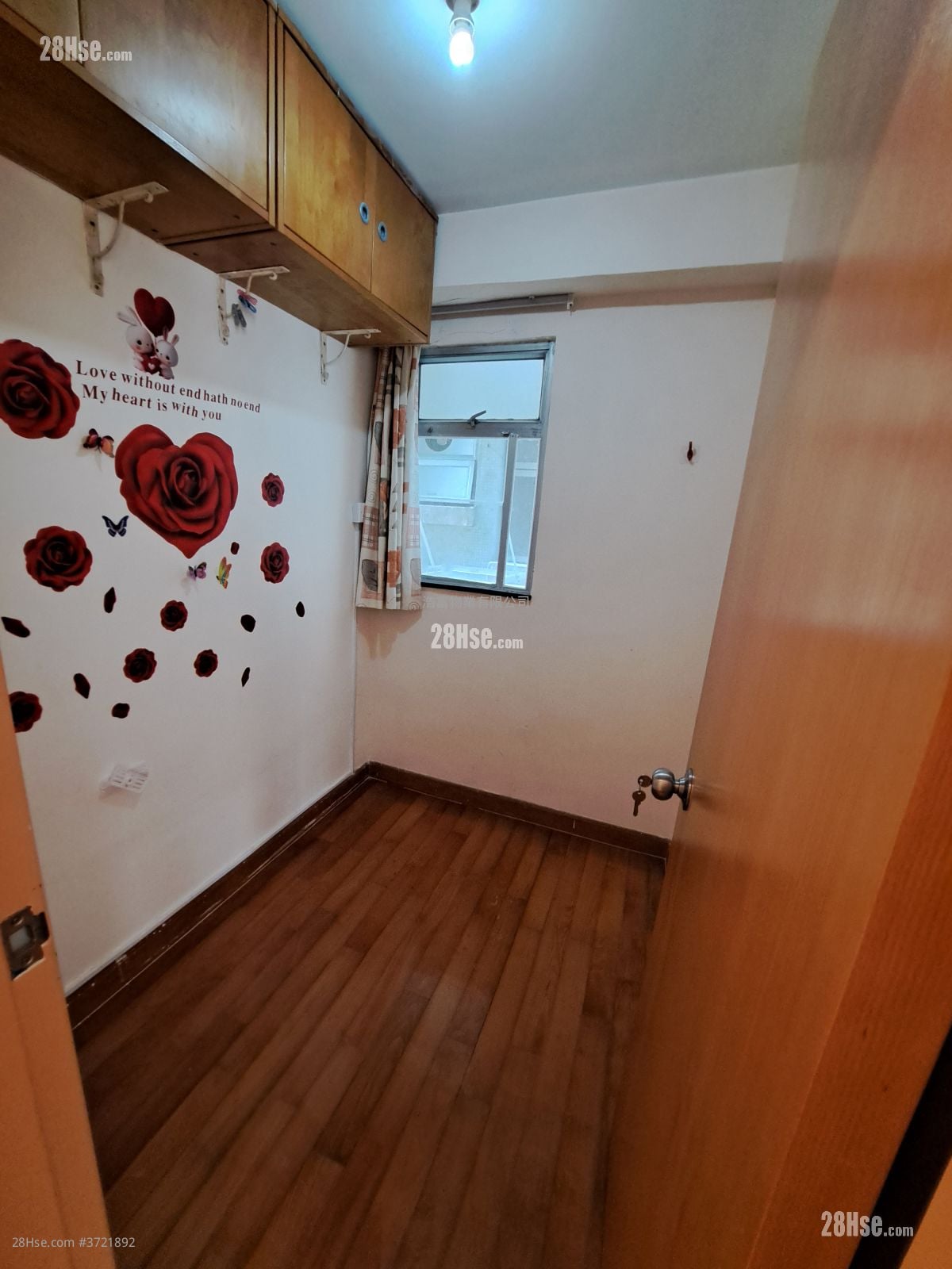 Mount Parker Lodge Sell 3 Bedrooms , 2 Bathrooms 872 ft²