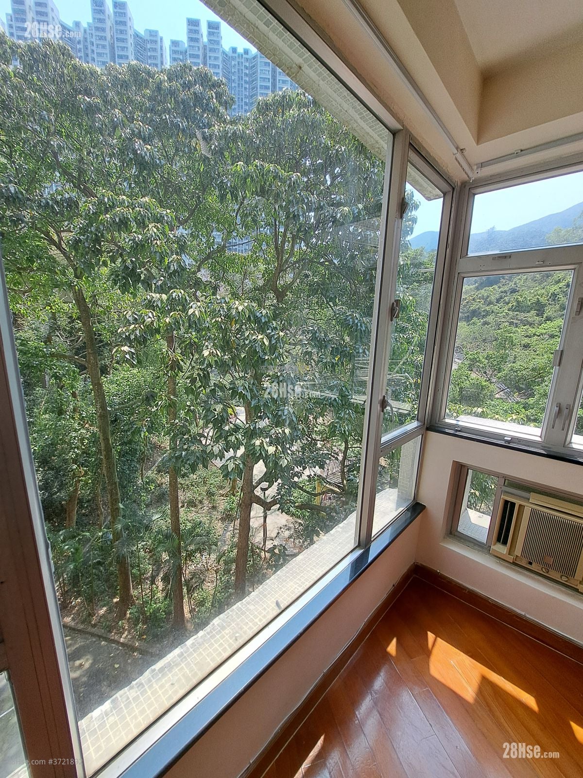 Mount Parker Lodge Sell 3 Bedrooms , 2 Bathrooms 872 ft²