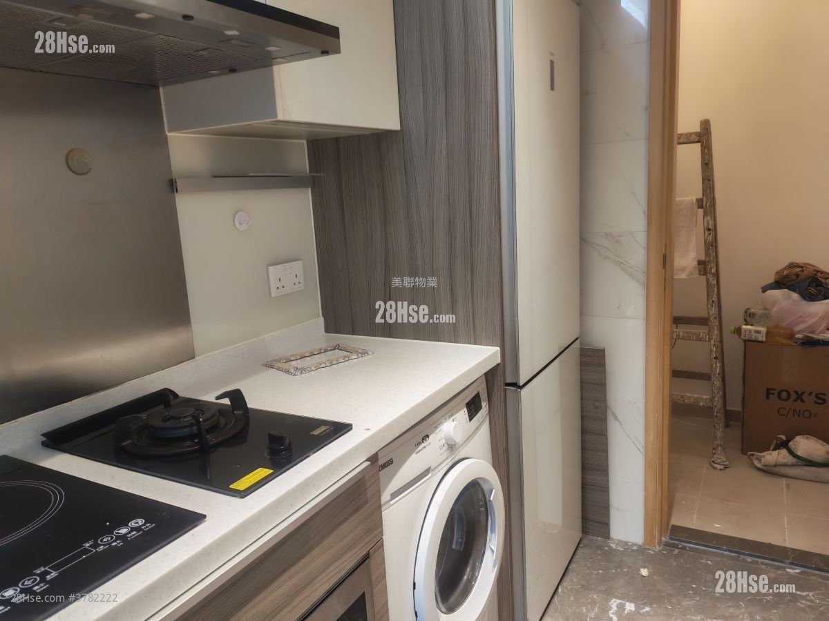 The Papillons Rental 3 Bedrooms , 2 Bathrooms 882 ft²