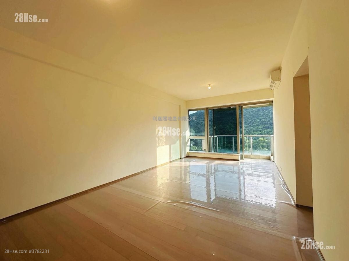 富豪山峯 售盘 4 房 , 4 浴室 1,625 平方尺