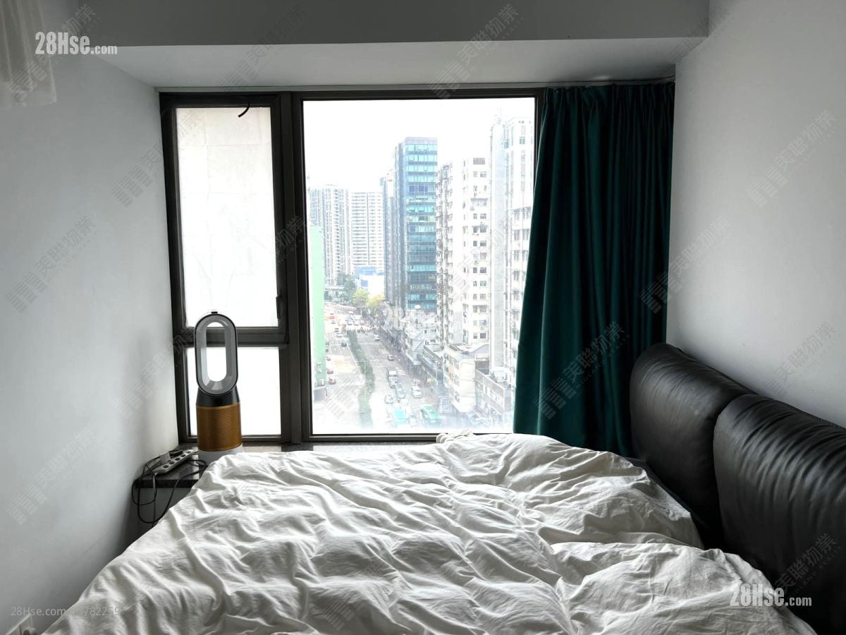 The Austin Sell 3 Bedrooms 899 ft²