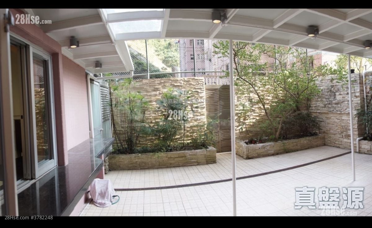 云景台 租盘 3 房 , 2 浴室 1,065 平方尺