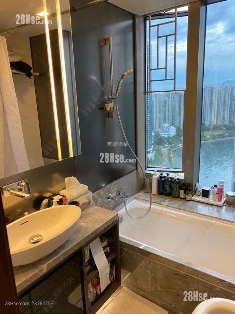 Ocean Pride Rental 772 ft²