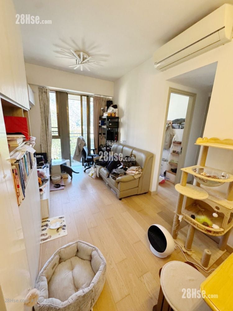 Napa Sell 2 Bedrooms , 1 Bathroom 512 ft²