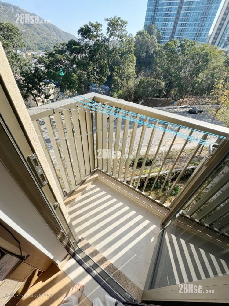 Napa Sell 2 Bedrooms , 1 Bathroom 512 ft²