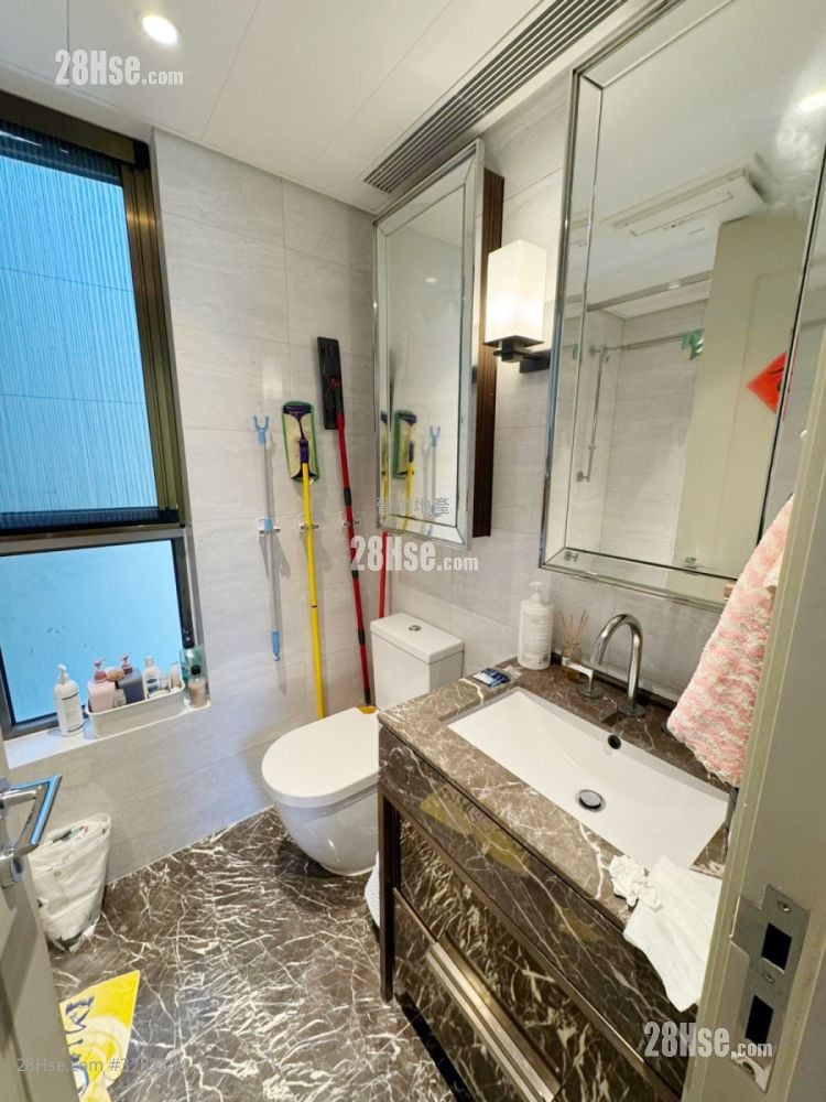 Napa Sell 2 Bedrooms , 1 Bathroom 512 ft²