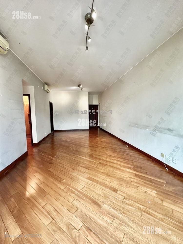 御龙山 租盘 3 房 , 2 浴室 1,016 平方尺