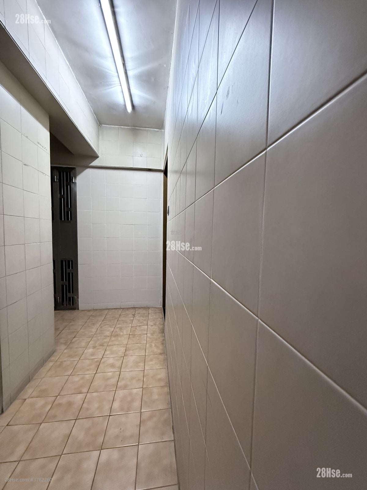 Dandenong Mansion Sell 1 Bedroom , 1 Bathroom 271 ft²