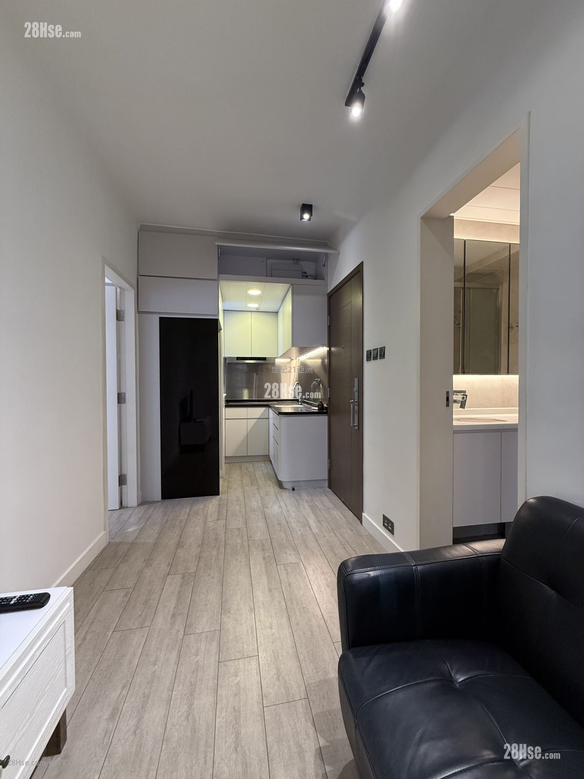 Dandenong Mansion Sell 1 Bedroom , 1 Bathroom 271 ft²