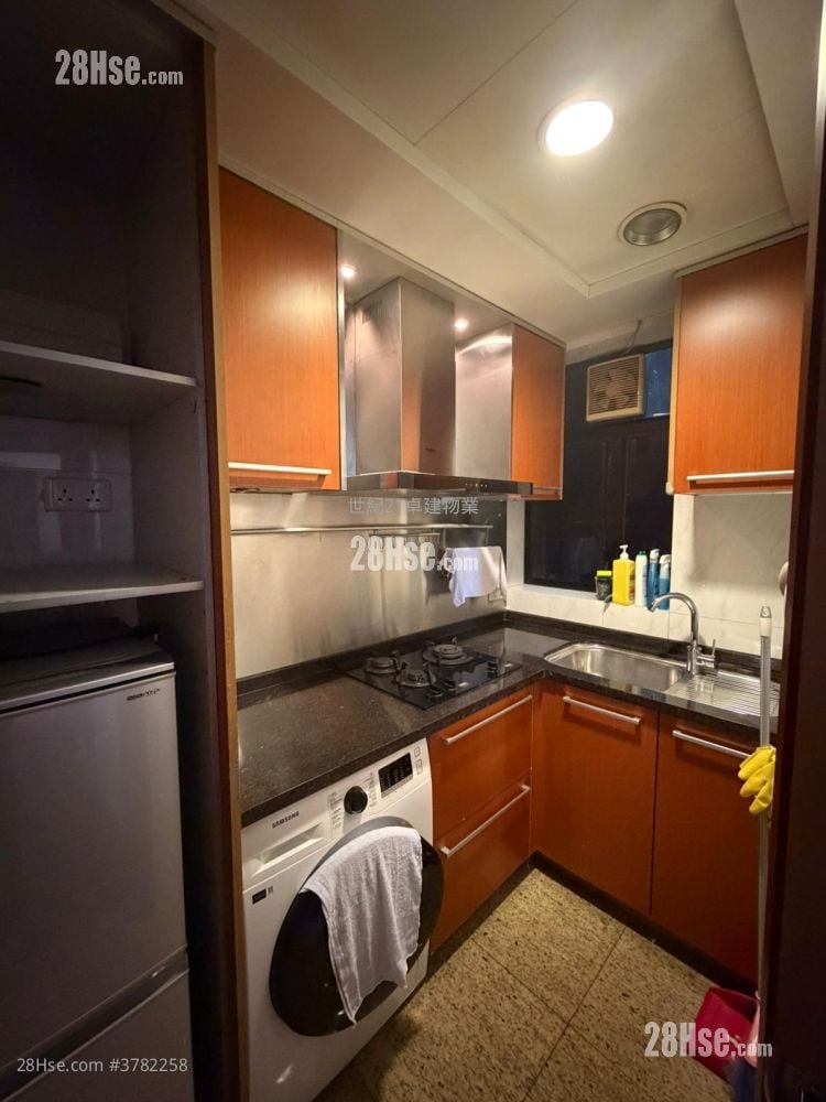 凯旋门 租盘 1 房 , 1 浴室 398 平方尺