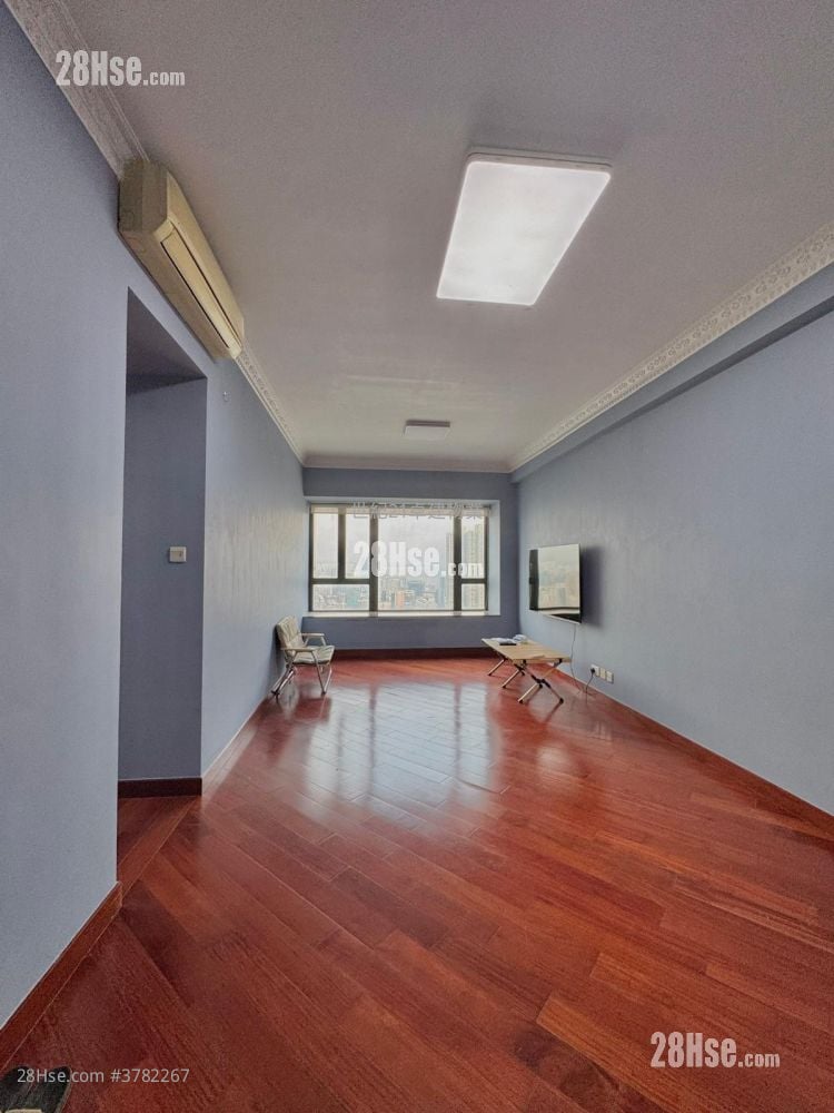 The Arch Rental 3 Bedrooms , 2 Bathrooms 871 ft²