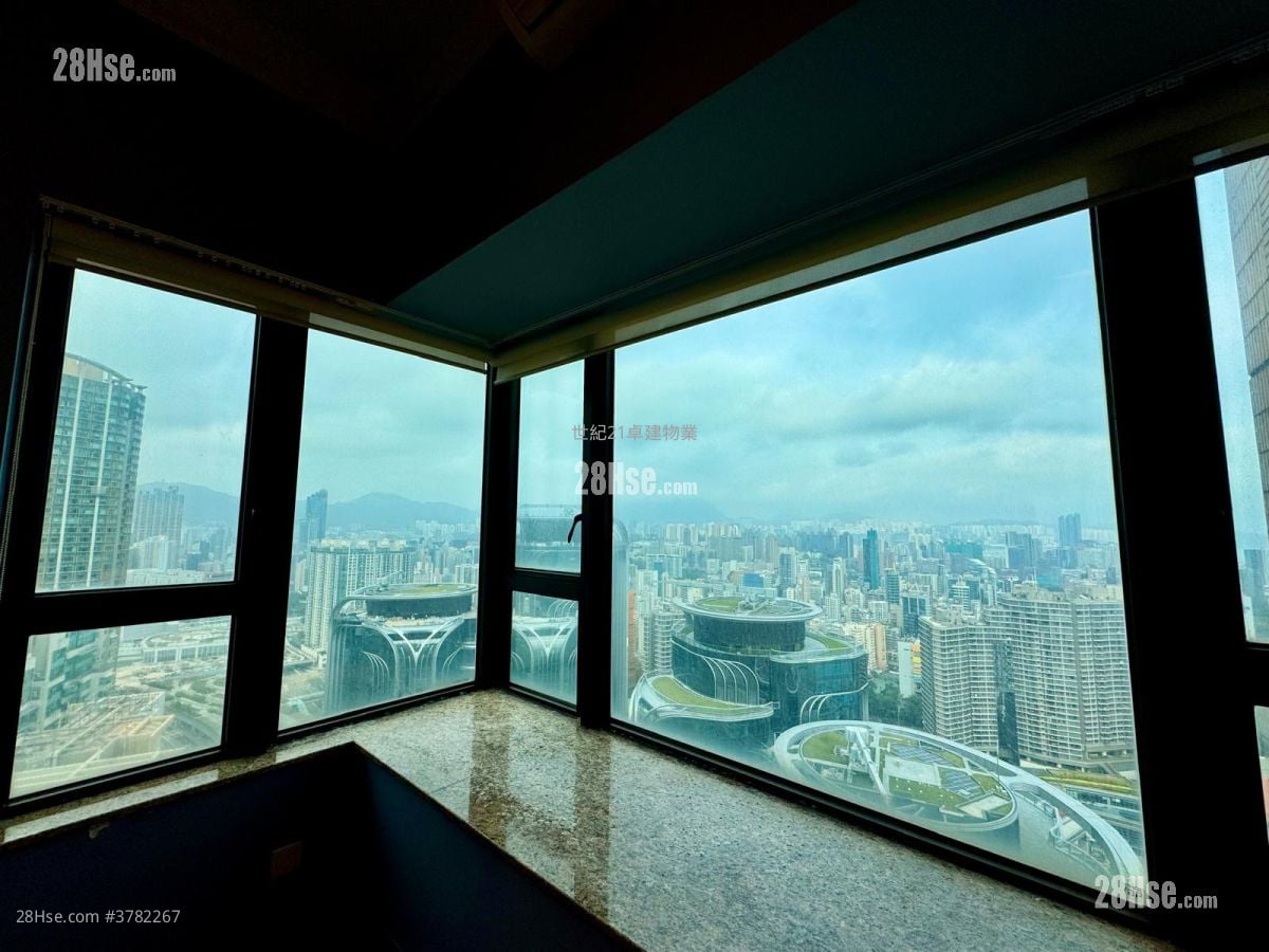 The Arch Rental 3 Bedrooms , 2 Bathrooms 871 ft²