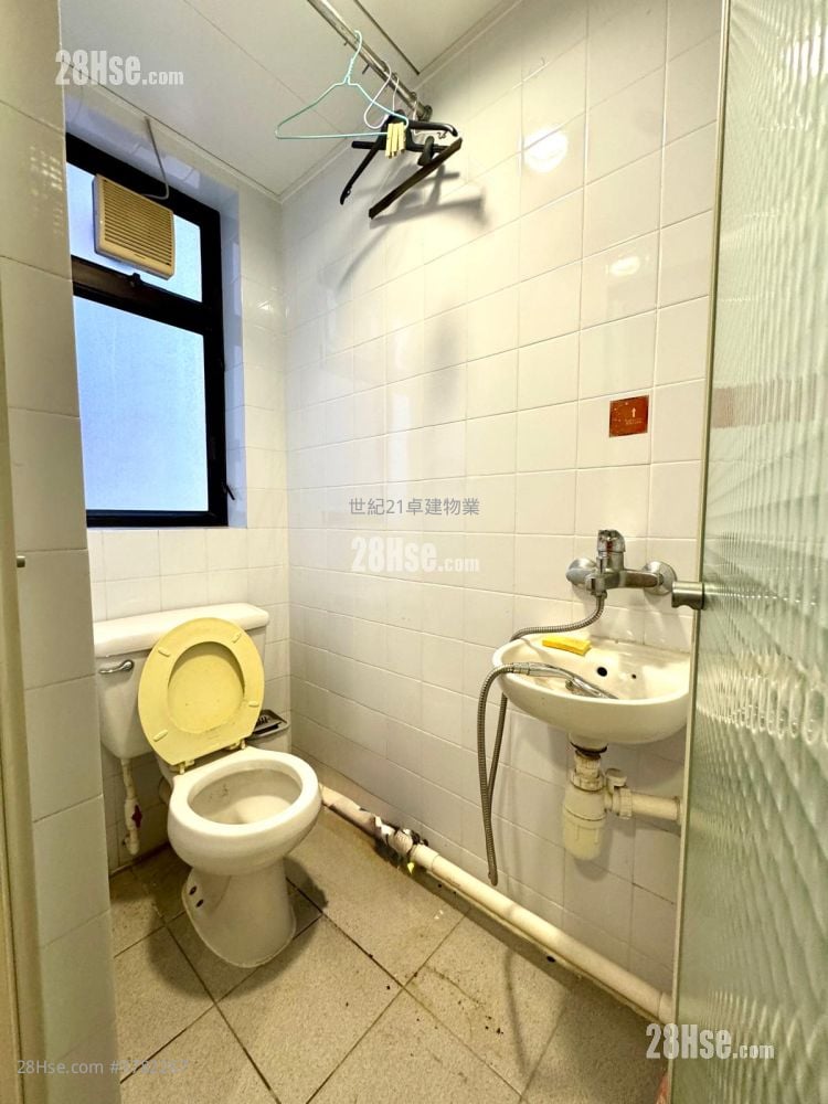 The Arch Rental 3 Bedrooms , 2 Bathrooms 871 ft²