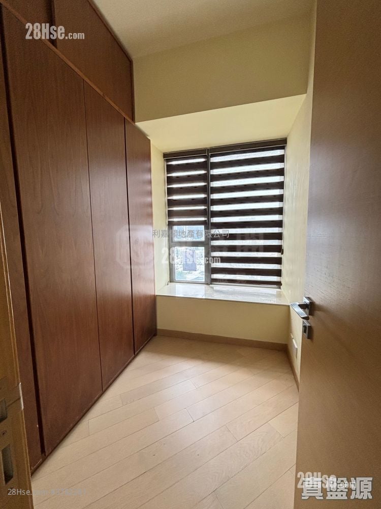 Residence誉88 售盘 3 房 663 平方尺