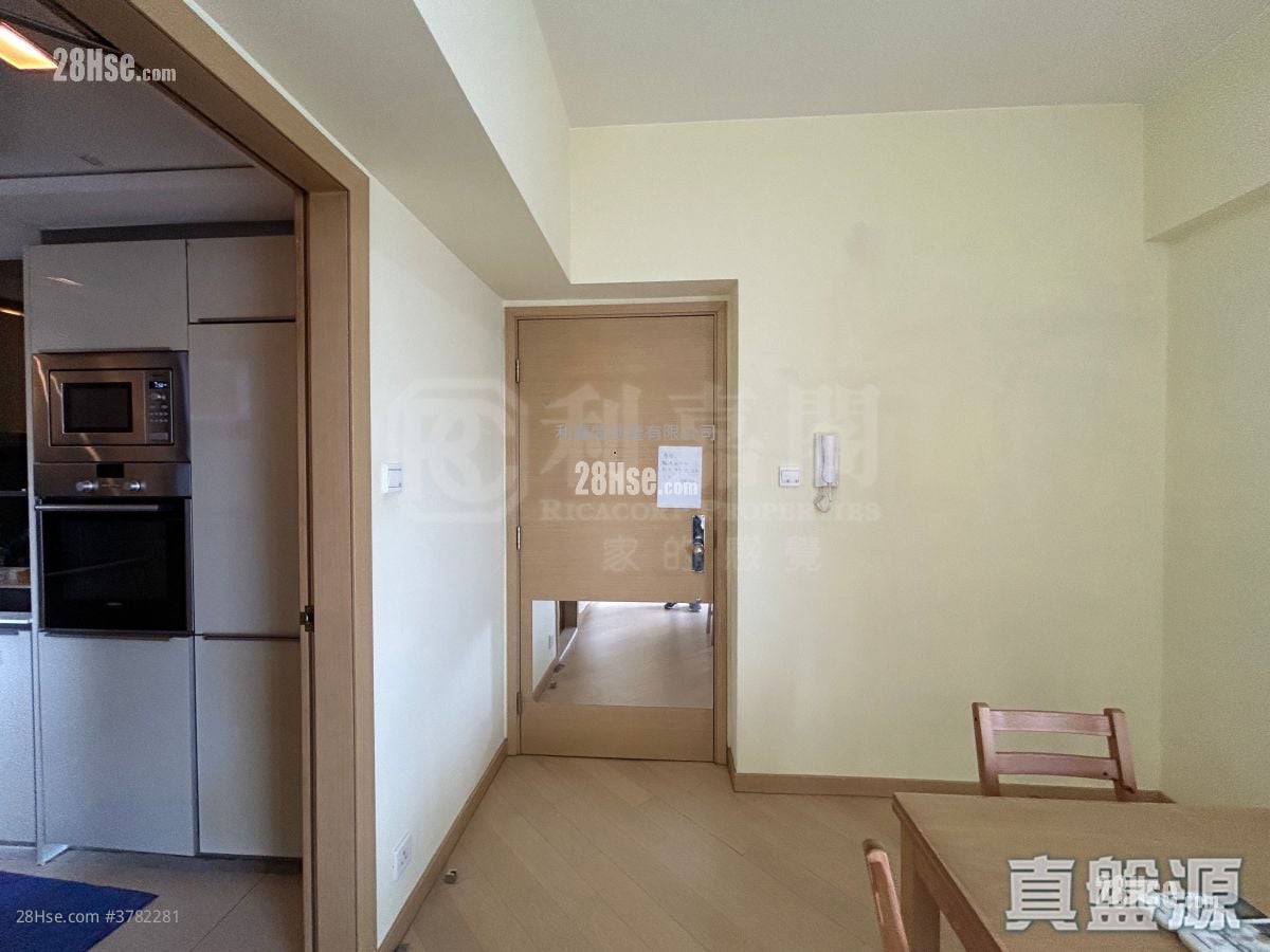 Residence誉88 售盘 3 房 663 平方尺