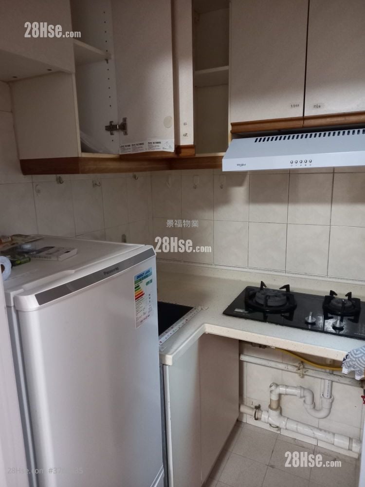 Marina Lodge Rental 2 Bedrooms , 1 Bathroom 290 ft²