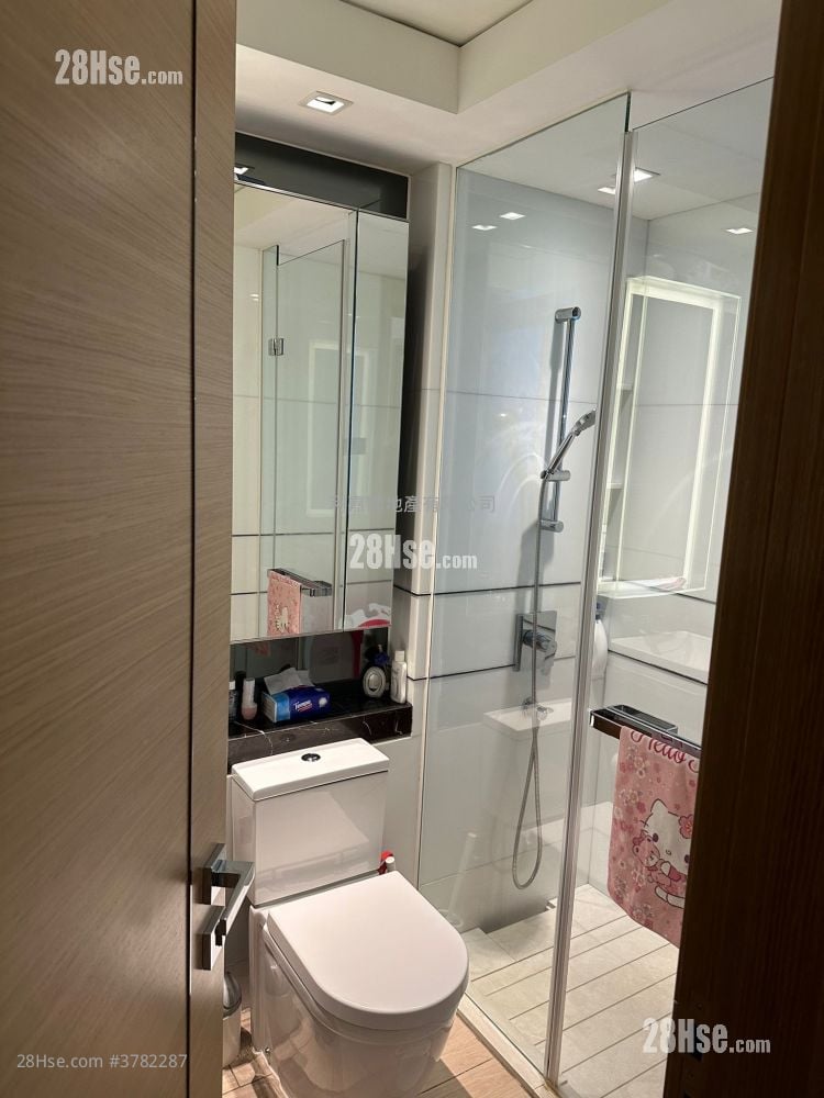 峻峦 售盘 2 房 , 1 浴室 405 平方尺