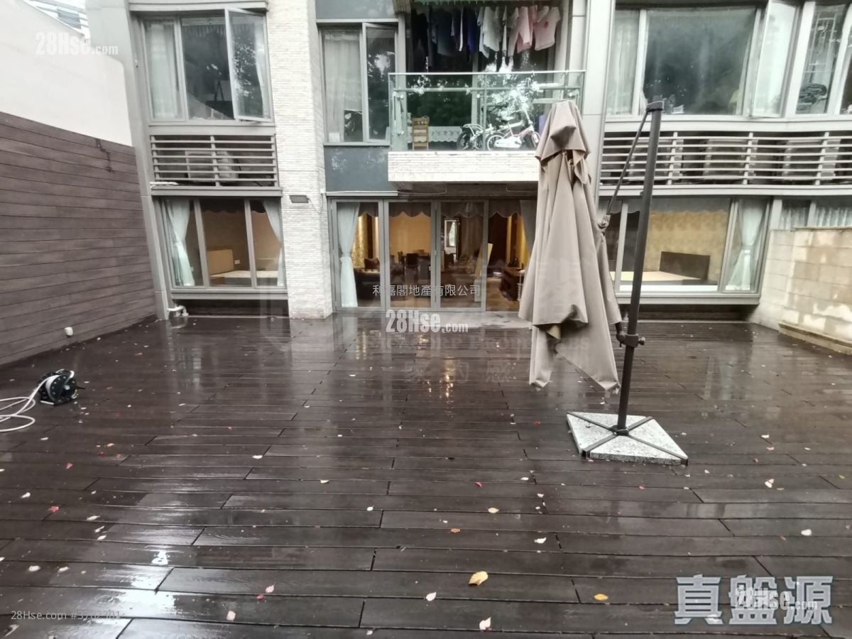 The Zumurud Rental 1,577 ft²