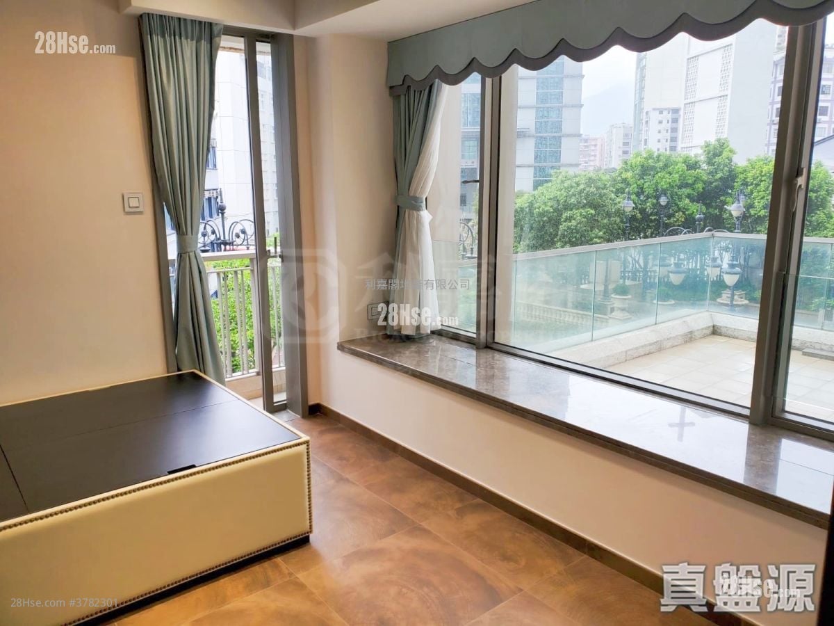 The Zumurud Rental 1,577 ft²