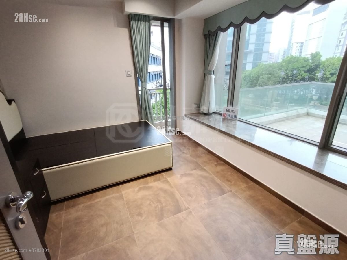 The Zumurud Rental 1,577 ft²