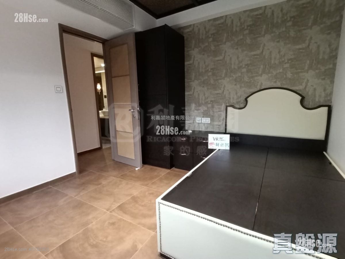 The Zumurud Rental 1,577 ft²