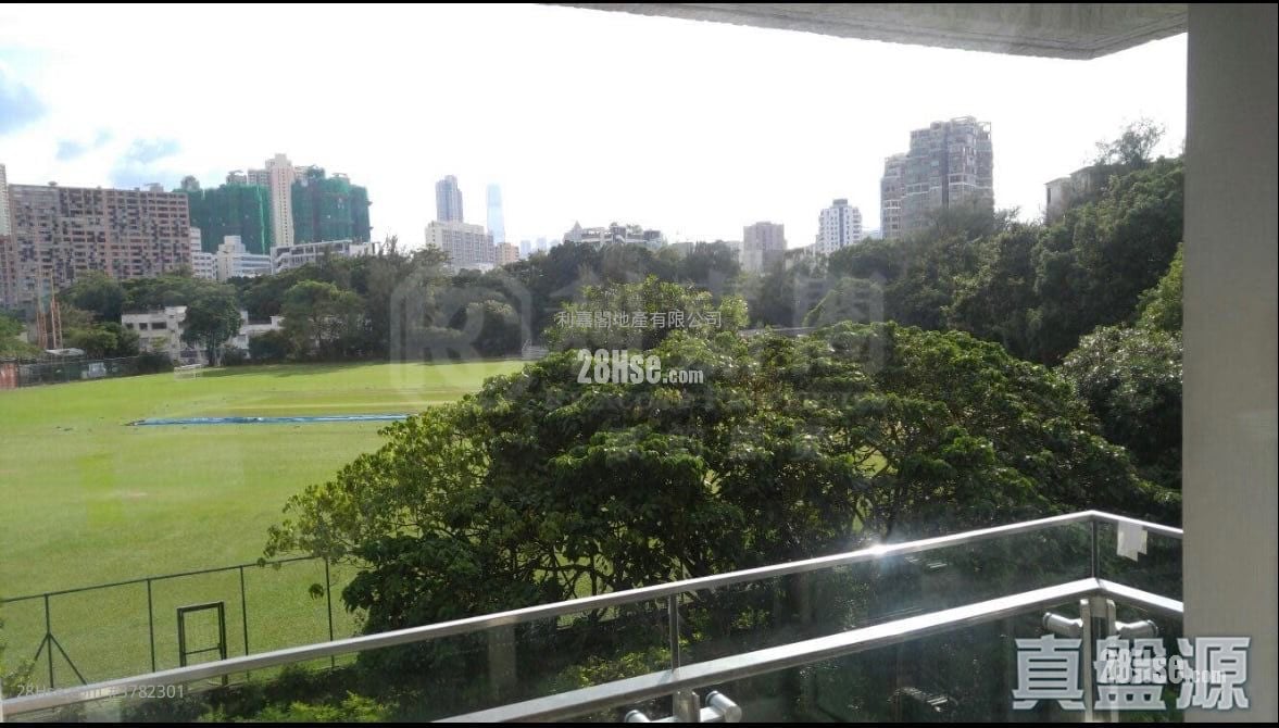 The Zumurud Rental 1,577 ft²