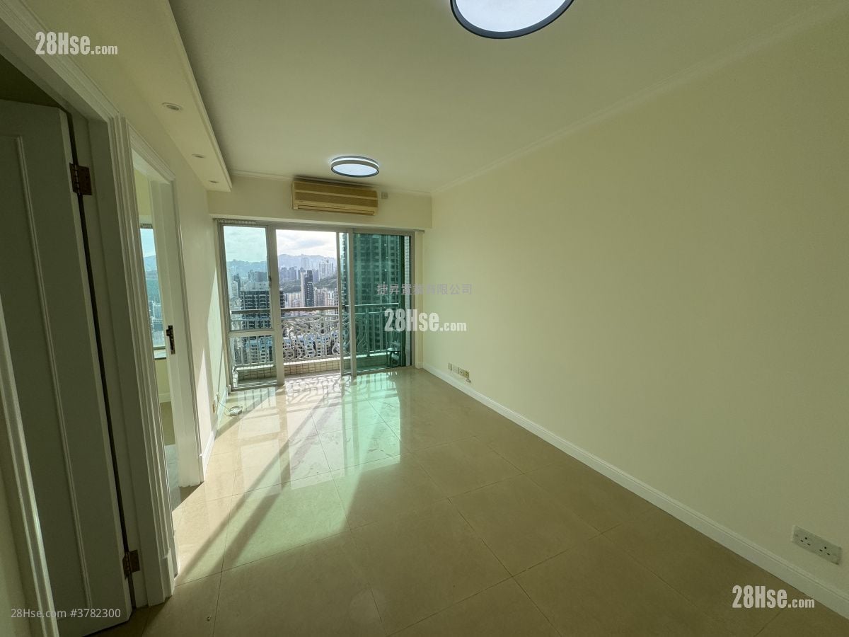 Sky Tower Sell 2 Bedrooms , 1 Bathroom 452 ft²