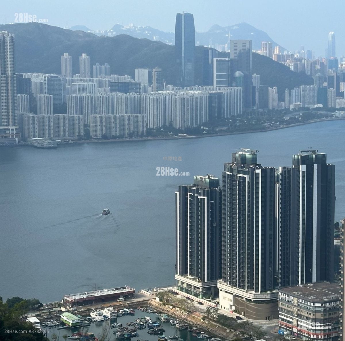 Montego Bay Sell 3 Bedrooms , 2 Bathrooms 798 ft²