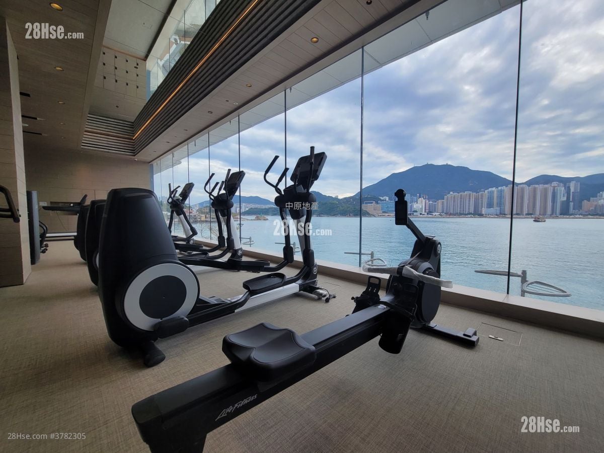 Montego Bay Sell 3 Bedrooms , 2 Bathrooms 798 ft²