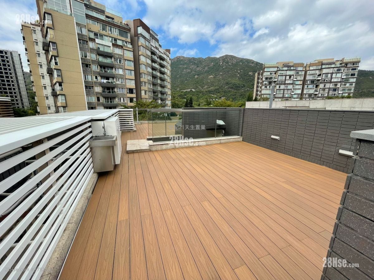 星堤 租盘 3 房 , 5+ 浴室 2,586 平方尺