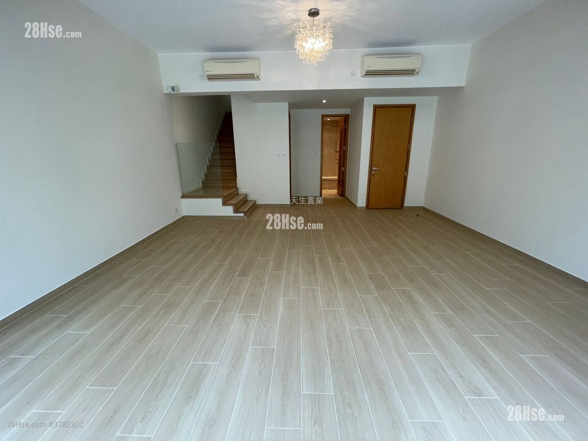 星堤 租盘 3 房 , 5+ 浴室 2,586 平方尺