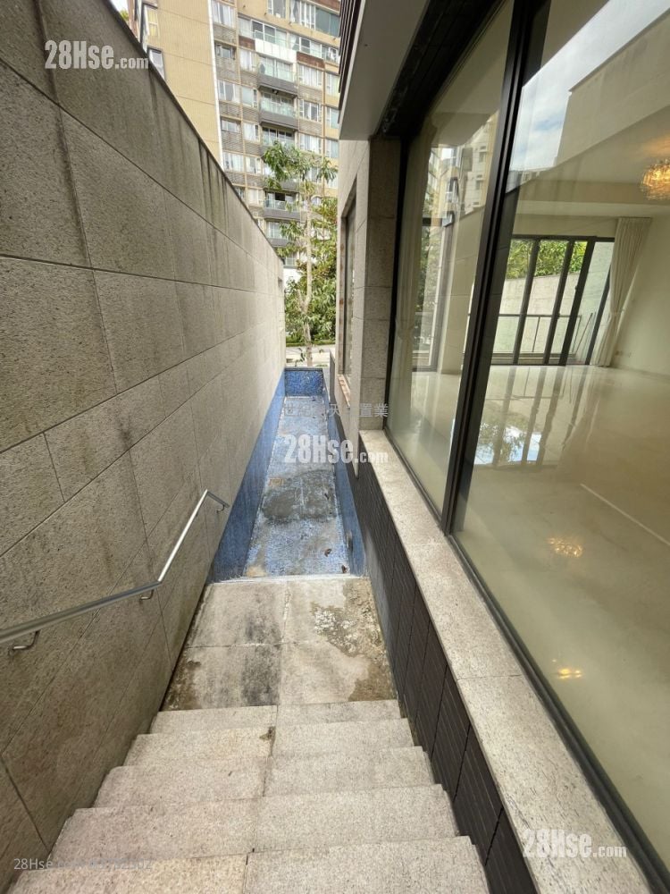 星堤 租盘 3 房 , 5+ 浴室 2,586 平方尺