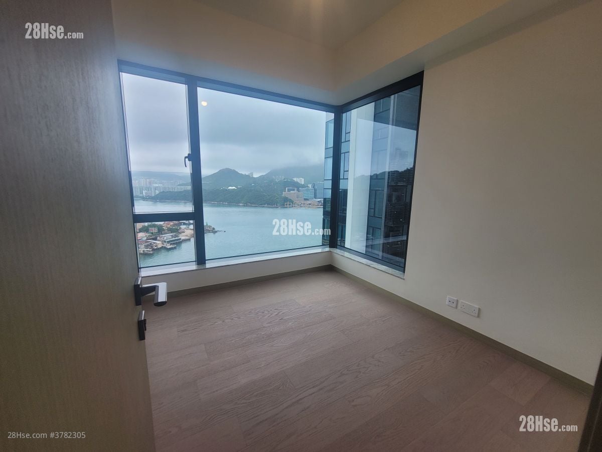 Montego Bay Sell 3 Bedrooms , 2 Bathrooms 798 ft²