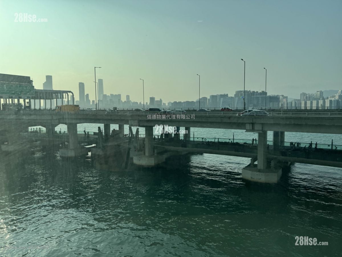 Provident Centre Sell 3 Bedrooms , 3 Bathrooms 1,249 ft²