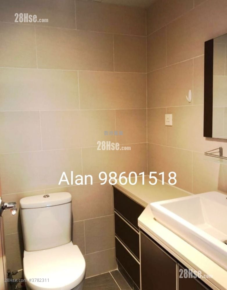 Park Island Sell 2 Bedrooms , 1 Bathroom 490 ft²