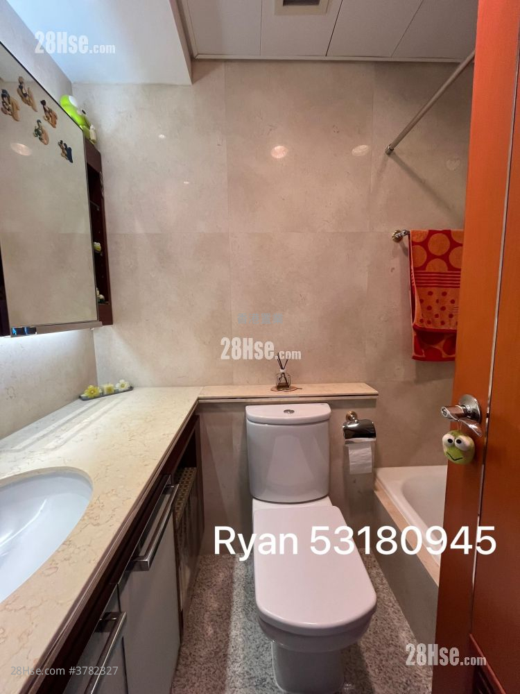 Park Island Sell 4 Bedrooms 1,070 ft²